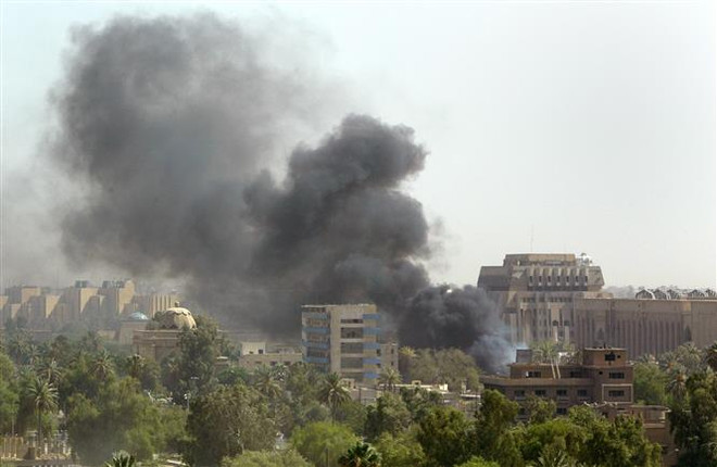 Quân đội Iraq: Rocket đánh trúng vùng Xanh ở thủ đô Baghdad ảnh 1