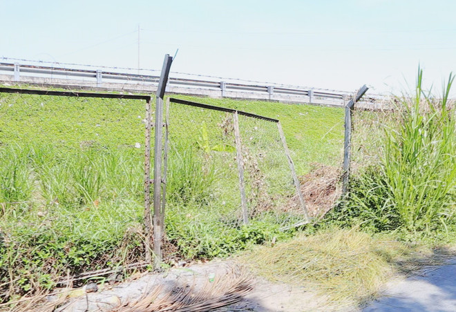 Nguy cơ mất an toàn trên tuyến cao tốc TP Hồ Chí Minh-Trung Lương ảnh 1