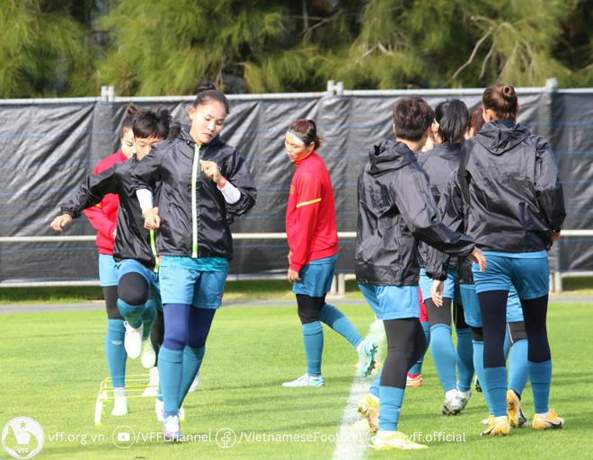 Trung vệ Chương Thị Kiều: 'Việt Nam cần phòng ngự chắc trước BĐN' ảnh 1