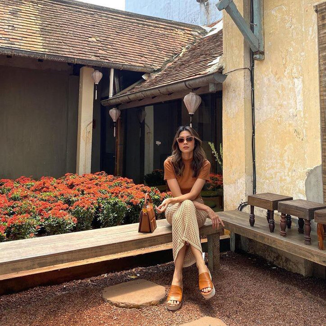 Xu hướng thời trang Hè 2021: Sự trở lại của những bộ đồ Crochet ảnh 5