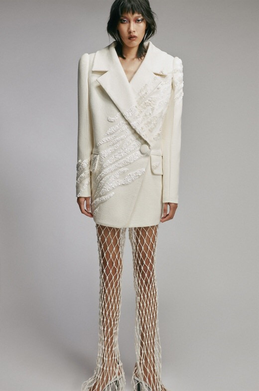 Xu hướng thời trang Hè 2021: Sự trở lại của những bộ đồ Crochet ảnh 7