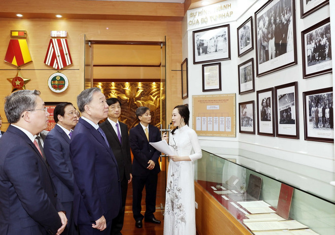 ttxvn_tong bi thu_bo tu phap 4.jpg