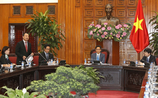 Quang cảnh buổi tiếp. (Ảnh: Văn Điệp/TTXVN) Phó Thủ tướng Vũ Đức Đam: Cần khuyến khích các doanh nghiệp sáng tạo ảnh 1