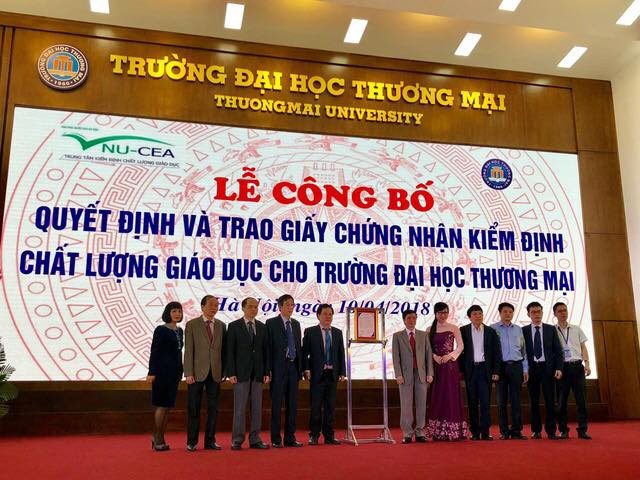 (Ảnh: PV/Vietnam+) Đại học Thương Mại đạt tiêu chuẩn kiểm định chất lượng giáo dục ảnh 1
