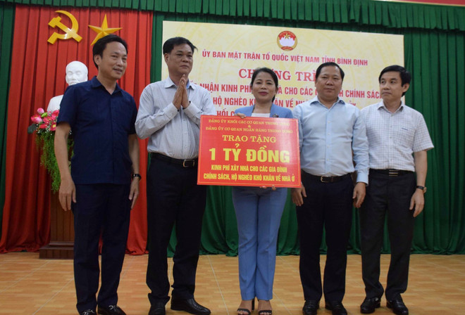 Đảng ủy Khối các cơ quan TW hỗ trợ xây nhà cho hộ nghèo tại Bình Định ảnh 1