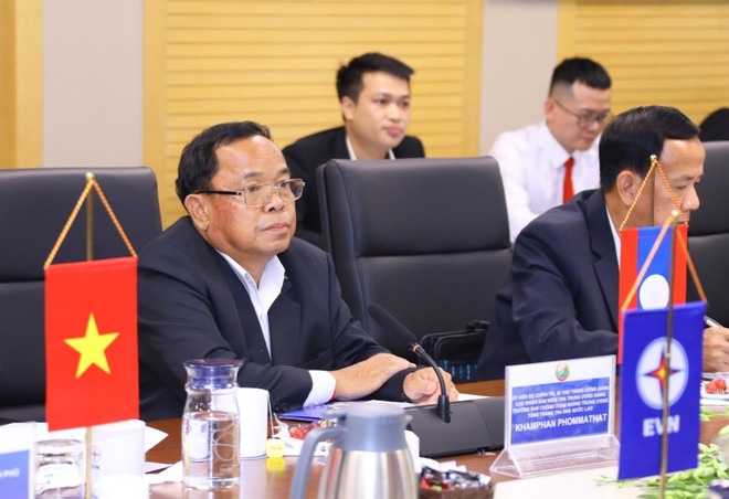Tăng cường hợp tác Việt Nam-Lào trong lĩnh vực ngân hàng, điện lực ảnh 2