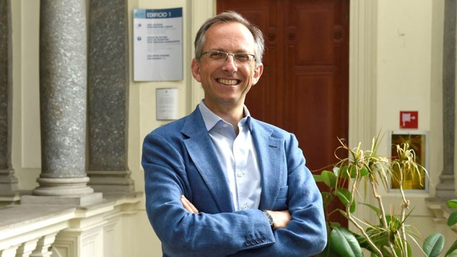 Hãng sản xuất ôtô siêu xe thể thao hạng sang Ferrari bổ nhiệm CEO mới ảnh 1