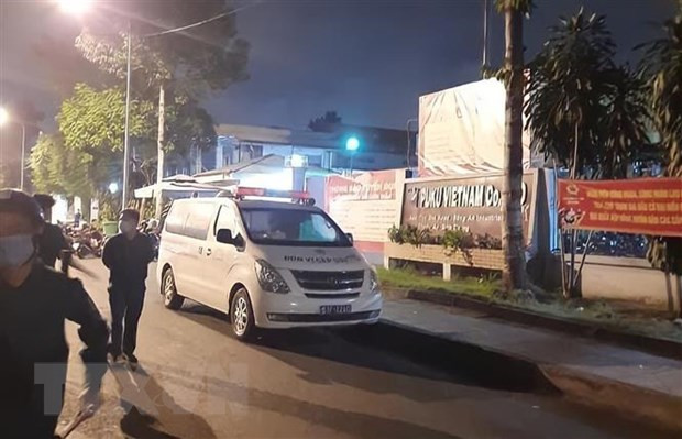 Dịch COVID-19: Bình Dương cách ly tập trung 600 công nhân ảnh 1