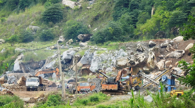 Bán trộm đất trên núi Bà Đen, doanh nghiệp bị phạt hơn 240 triệu đồng ảnh 1