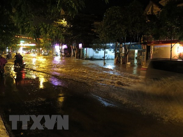 Nghệ An, Quảng Bình mưa lớn về đêm, đề phòng an toàn hồ chứa ảnh 1