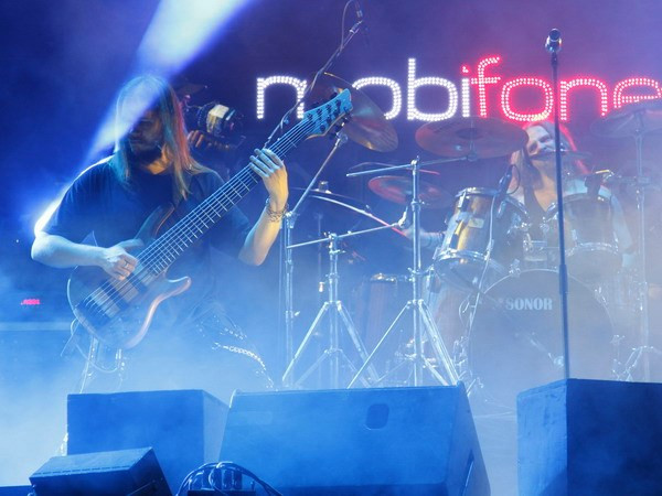 Ban nhạc Thụy Điển Andromeda. (Nguồn: MobiFone) Chờ RockStorm “cháy cho khát vọng” trong đêm cuối ảnh 2