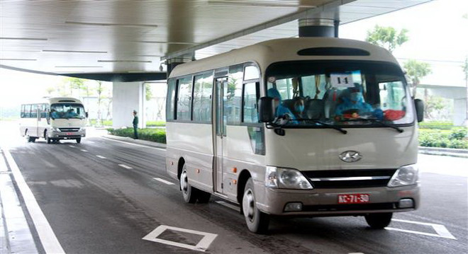 Chuyển bệnh nhân số 62 về Hà Nội điều trị theo nguyện vọng gia đình ảnh 1