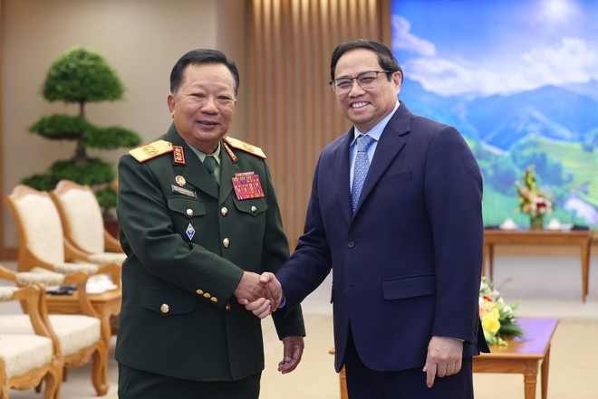Việt Nam-Lào tăng cường hợp tác nâng cao năng lực quốc phòng ảnh 1