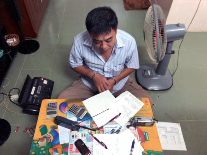 Triệt phá đường dây ghi đề giao dịch gần 1 tỷ đồng mỗi ngày ảnh 1