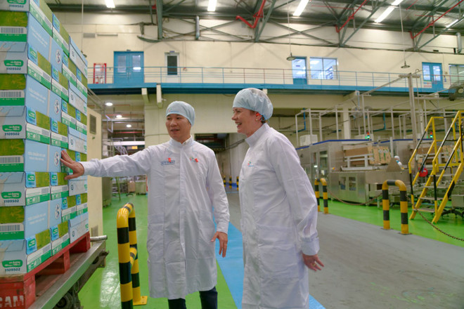Thứ trưởng Hà Lan ghi nhận thành tích của FrieslandCampina Việt Nam ảnh 2