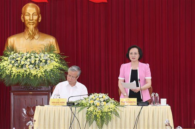 Bà Phạm Thị Thanh Trà, Ủy viên Trung ương Đảng, Bí thư Tỉnh ủy Yên Bái phát biểu tại buổi làm việc. (Ảnh: Phương Hoa/TTXVN) Thường trực Ban Bí thư làm việc với Ban Chấp hành Đảng bộ tỉnh Yên Bái ảnh 2