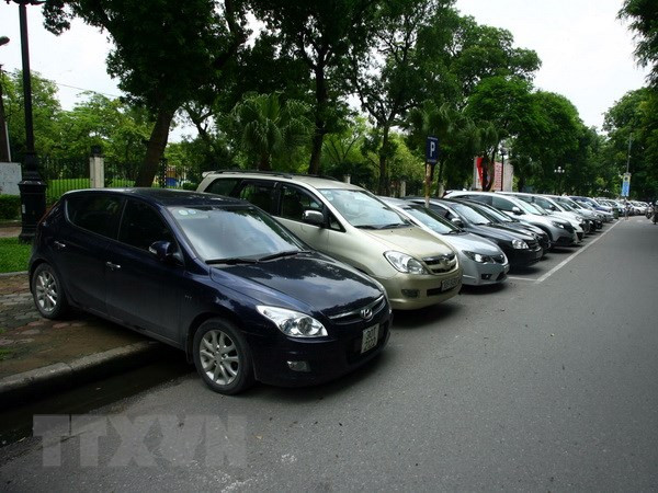 Bộ Công Thương mời thẩm định giá 21 chiếc xe công, có cả xe sang ảnh 1