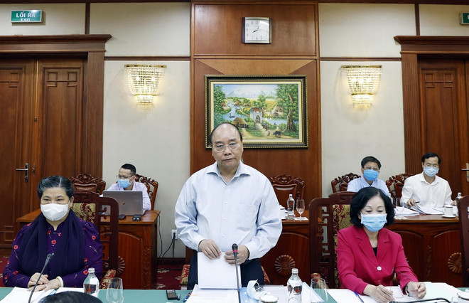 Bộ Chính trị làm việc về chuẩn bị đại hội các Đảng bộ trực thuộc TW ảnh 2