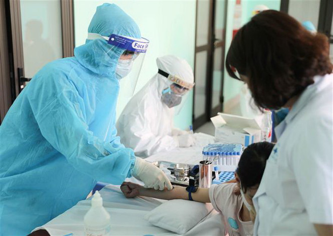 Hà Nội dừng hoạt động quán bar, karaoke từ 0 giờ ngày 1/8 ảnh 2