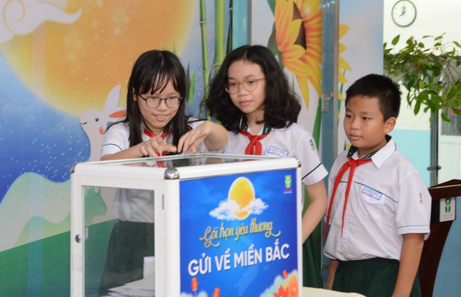 ttxvn_hoc sinh gay quy.jpg