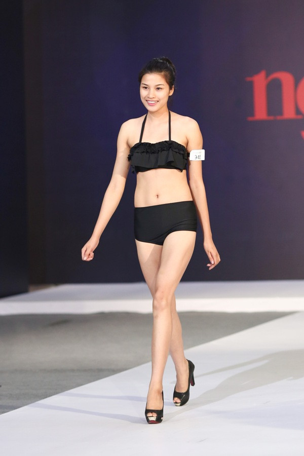 Thí sinh Next Top Model miền Bắc “nóng bỏng” trong vòng thi hình thể ảnh 6