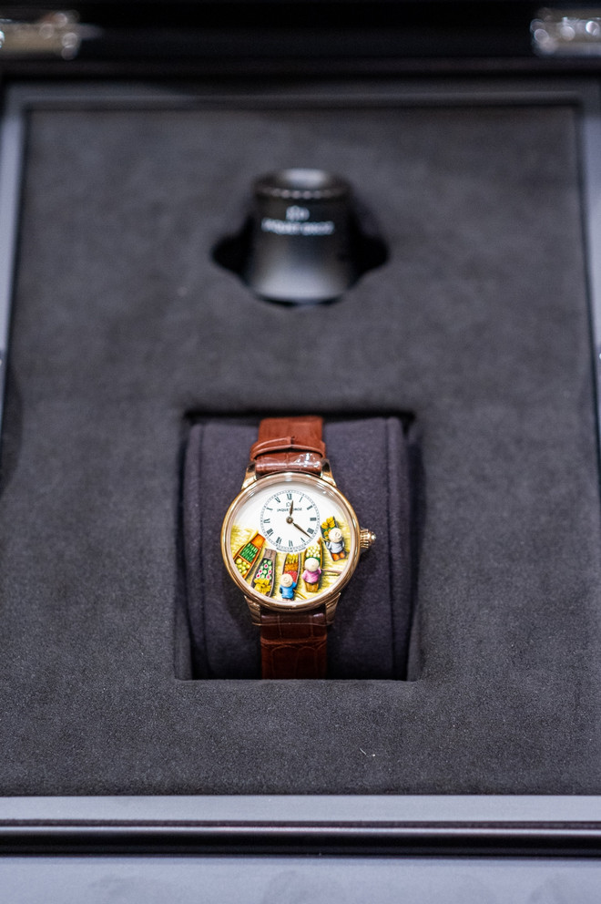 Thương hiệu đồng hồ lâu đời tại Thụy Sĩ tôn vinh vẻ đẹp Việt Nam ảnh 4