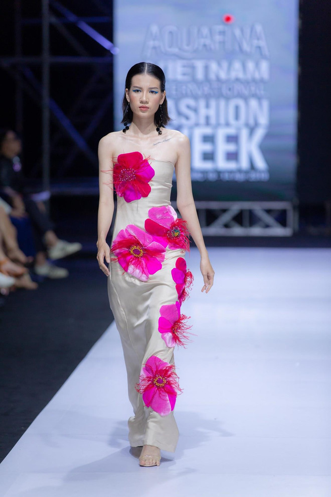 Xu hướng thời trang nào sẽ lên ngôi mùa mốt Xuân Hè 2019? ảnh 8