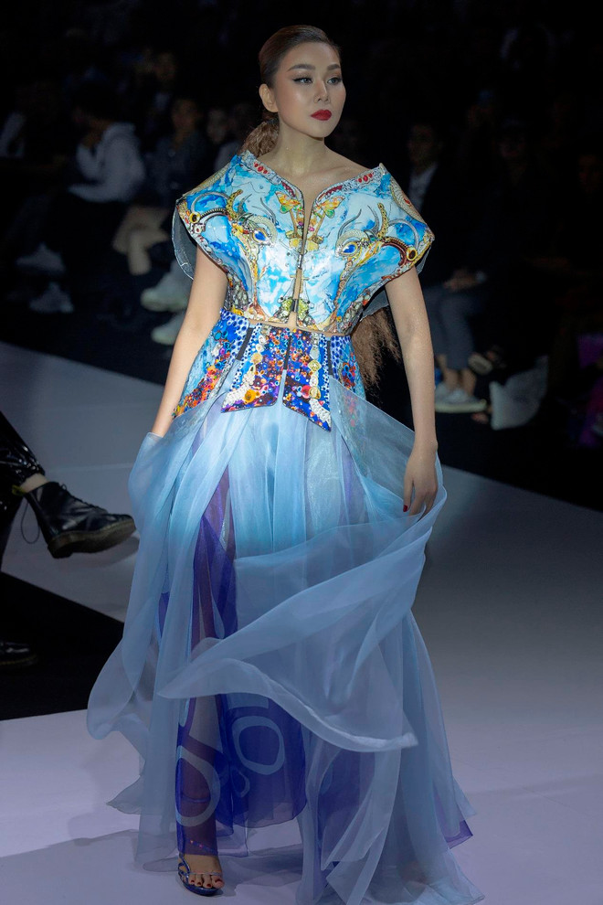 Xu hướng thời trang nào sẽ lên ngôi mùa mốt Xuân Hè 2019? ảnh 6