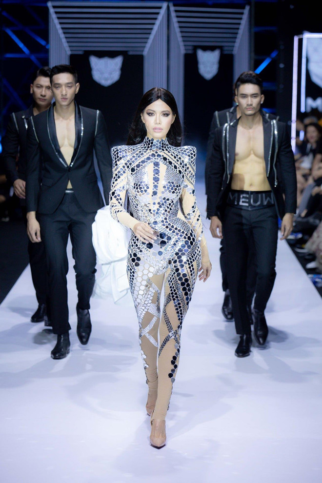 Xu hướng thời trang nào sẽ lên ngôi mùa mốt Xuân Hè 2019? ảnh 5