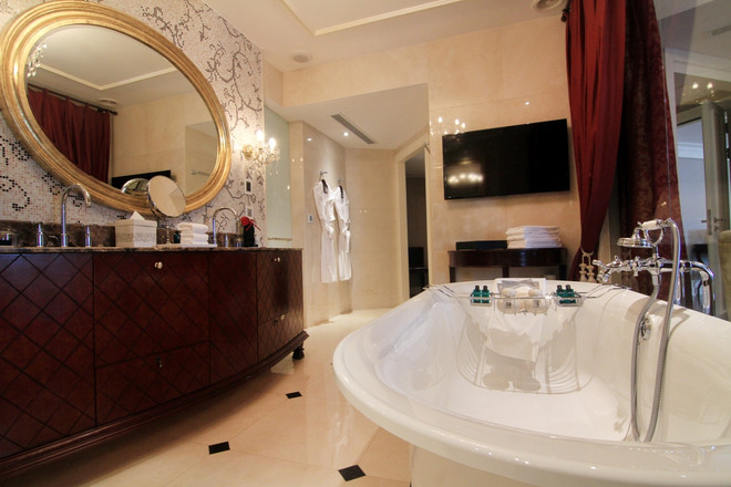 [Photo] Phòng Tổng thống của khách sạn 5 sao cổ nhất Hà Nội ảnh 6