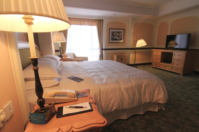 "Soi" phòng Tổng thống Mỹ George Bush từng nghỉ lại ở Việt Nam ảnh 7