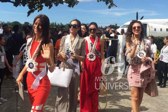 Á hậu Lệ Hằng tự tin trình diễn quốc phục Philippines ảnh 2