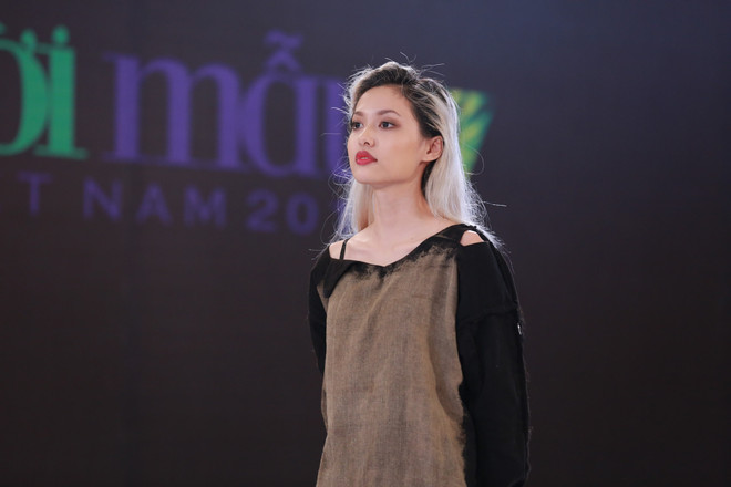 Thí sinh Next Top Model gây choáng với khả năng tạo 50 dáng liên tục ảnh 1