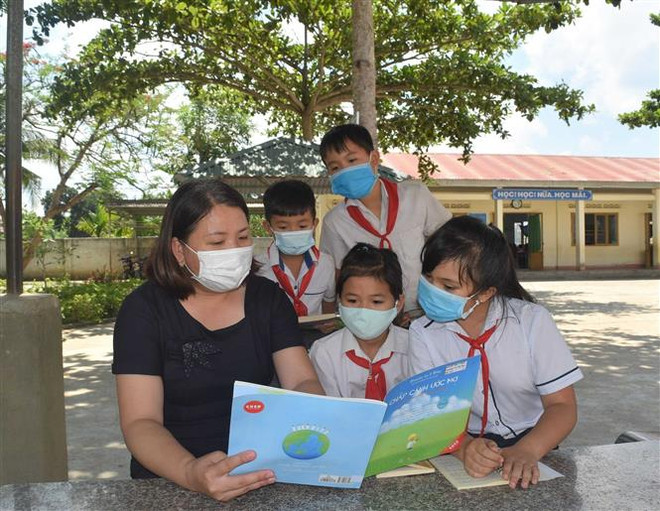 Chuyện về cô giáo có tấm lòng thiện nguyện vì học sinh nghèo ảnh 2