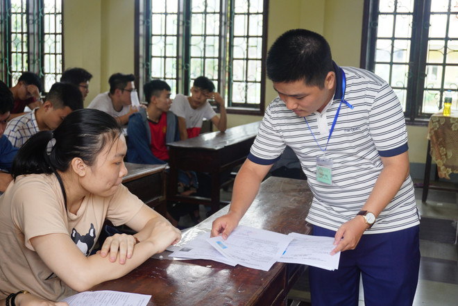 Kịp thời sửa chữa sai sót về thủ tục cho thí sinh thi THPT Quốc gia ảnh 1