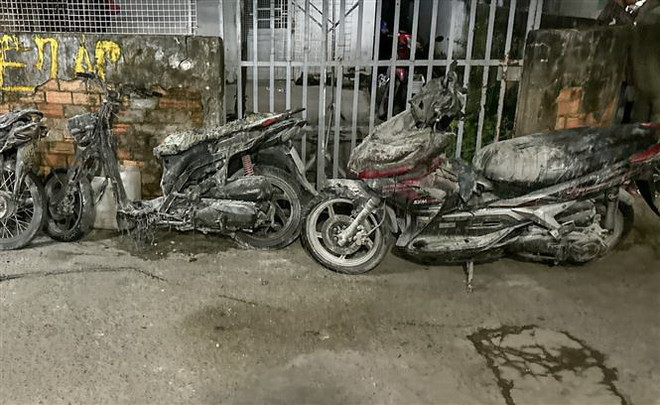 Cần Thơ: Mâu thuẫn cá nhân, mang xăng đi đốt nhà hàng xóm ảnh 2