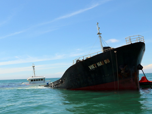 Tàu chở hơn 3.000 tấn hàng bị chìm trên vùng biển Ninh Thuận ảnh 1