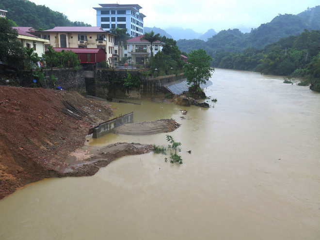 Mưa lớn tiếp tục duy trì, nguy cơ lũ quét đặc biệt cao ở Hà Giang ảnh 1