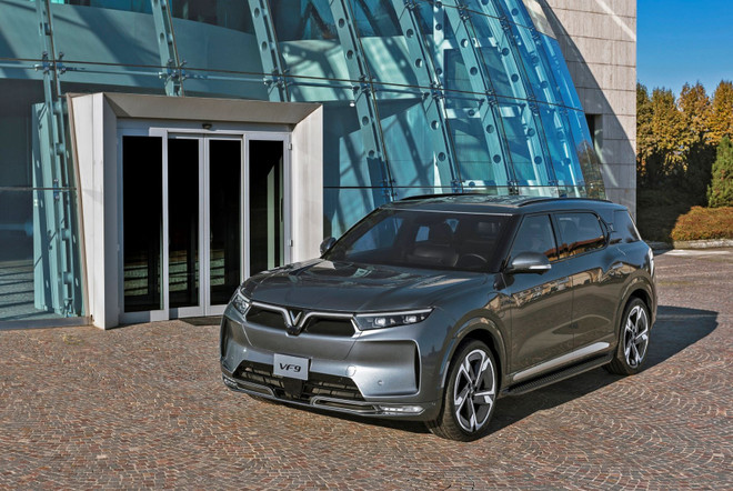 VinFast chính thức tăng giá bán lẻ hai mẫu ôtô điện VF 8 và VF 9 ảnh 3