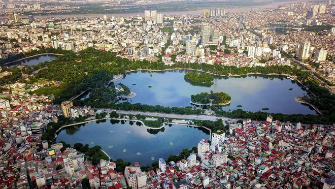 Quần thể hồ Bảy Mẫu, hồ Ba Mẫu và hồ Thiền Quang ở Hà Nội. (Ảnh: Thành Đạt/TTXVN) Hà Nội: Đề xuất tổ chức không gian đi bộ khu vực hồ Thiền Quang ảnh 1