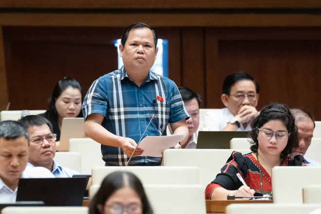 Đại biểu Nguyễn Duy Thanh, Đoàn đại biểu Quốc hội tỉnh Cà Mau. (Ảnh: Quốc hội) z5480975755021_2ac87b155b7a70d169aadca33ebbd085.jpg