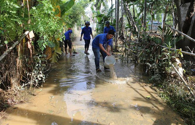 Quảng Trị khẩn trương dọn dẹp trường lớp, đón học sinh đi học trở lại ảnh 2