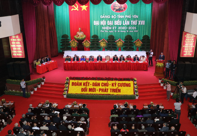 Quang cảnh Đại hội. (Ảnh: Phạm Cường/TTXVN) Hình ảnh Đại hội đại biểu Đảng bộ tỉnh Phú Yên lần thứ XVII ảnh 1