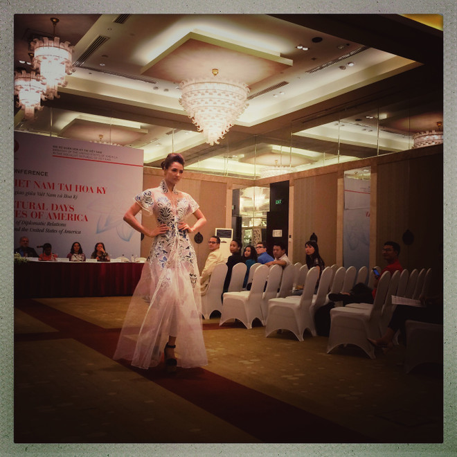 “Sự biến đổi kỳ diệu” của 20 năm quan hệ ngoại giao Việt Nam-Hoa Kỳ ảnh 4