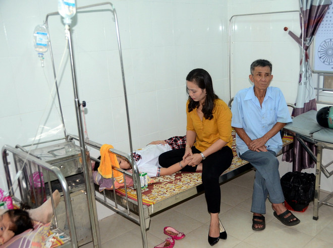 Thông tin mới về vụ hơn 50 học sinh ngộ độc do ăn quả ngô đồng ảnh 1