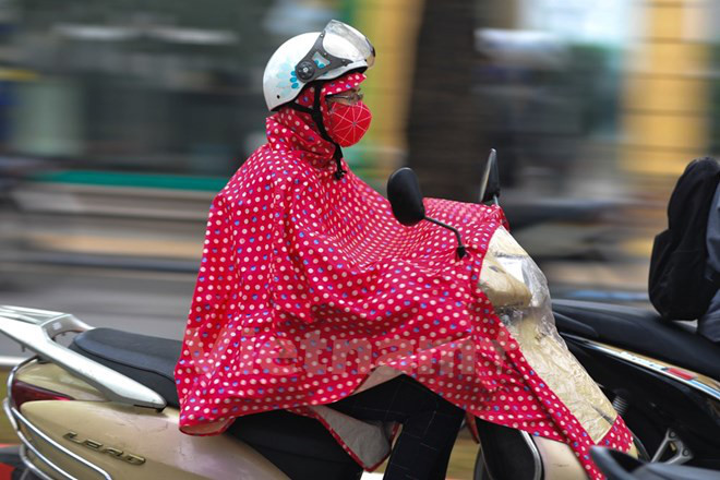 Khả năng cao xảy ra thời tiết nguy hiểm ở Bắc Bộ từ chiều và đêm nay ảnh 1