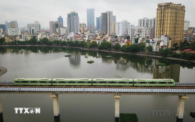 Quy hoạch đường sắt đô thị của Hà Nội dự kiến cần 40 tỷ USD trong 10 năm. (Ảnh: TTXVN) z5554083797436_116449d07c46f0f6243ef1d93aad8f32.jpg