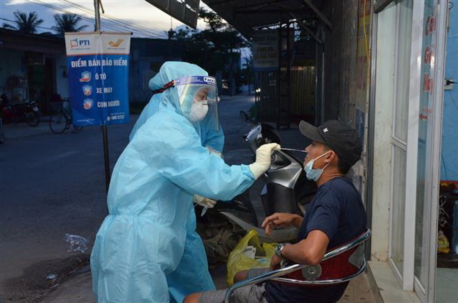 Thanh Hóa: 11 người mắc COVID-19 liên quan đến chùm ca bệnh ở Nga Sơn ảnh 1