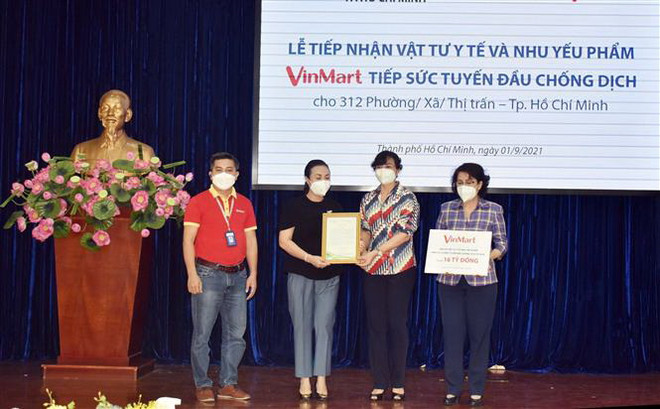 ​TP.HCM tiếp nhận vật tư y tế và nhu yếu phẩm hỗ trợ 312 xã, phường ảnh 1