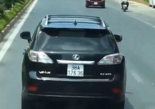 Tài xế không nhường đường cho xe cứu hỏa bị phạt như thế nào? ảnh 1